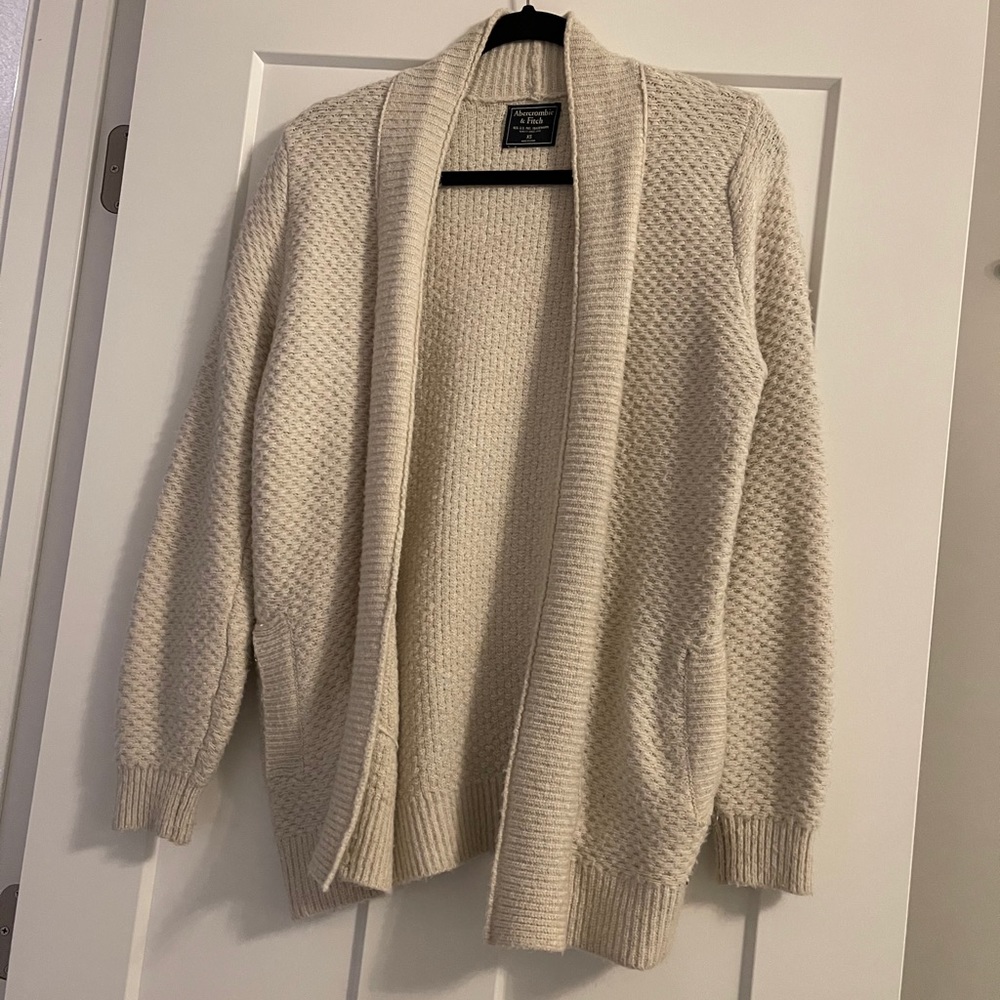 Knit cardigan